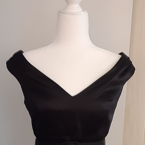 🌹WHBM Lovely Black Satin Dress🌹 - Picture 3 of 8